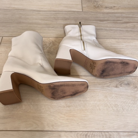 Abercrombie & Fitch Valerie Bootie Size 7.5 - Picture 5 of 6